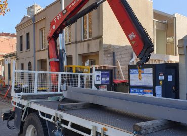 Crane work done by Righton